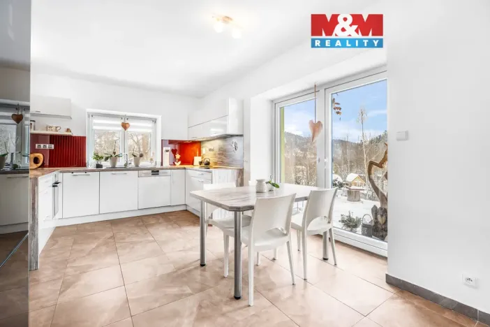 Prodej rodinného domu, Tanvald, Poštovní, 179 m2