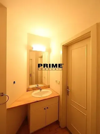 Pronájem bytu 2+kk, Praha - Vinohrady, Belgická, 42 m2