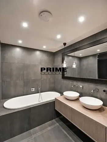 Pronájem bytu 3+kk, Praha - Vinohrady, náměstí Jiřího z Poděbrad, 156 m2