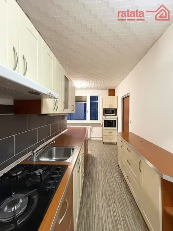 Pronájem bytu 3+1, Chomutov, 17. listopadu, 80 m2