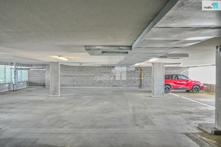 Prodej garáže, Liberec - Liberec VII-Horní Růžodol, Jeronýmova, 20 m2