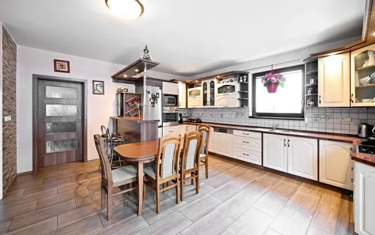 Prodej rodinného domu, Slatina, 163 m2