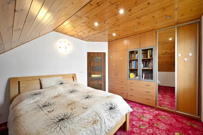 Prodej rodinného domu, Slatina, 163 m2