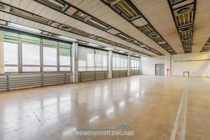 Pronájem skladu, Znojmo, Uhelná, 450 m2