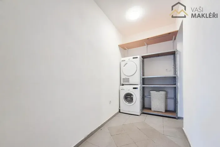 Pronájem rodinného domu, Mochov, Na Zátiší, 183 m2