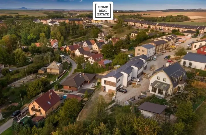 Pronájem rodinného domu, Stehelčeves, U Hřiště, 116 m2