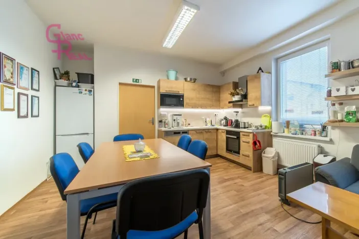 Prodej skladu, Těmice, 2178 m2