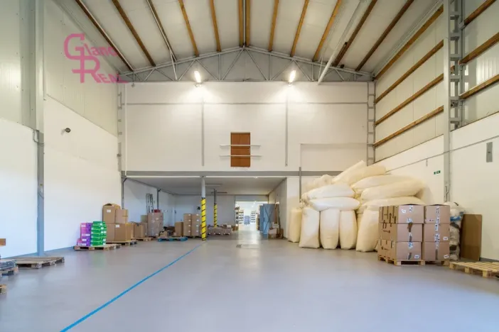 Prodej skladu, Těmice, 2178 m2