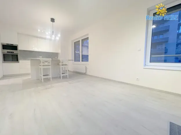 Pronájem bytu 2+kk, Praha - Záběhlice, Klapálkova, 58 m2