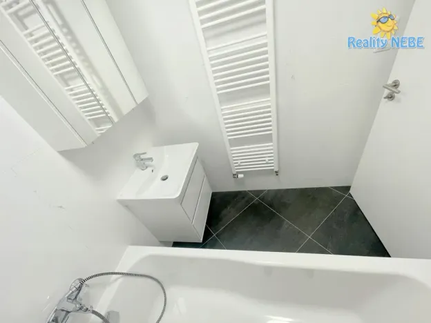 Pronájem bytu 2+kk, Praha - Záběhlice, Klapálkova, 58 m2