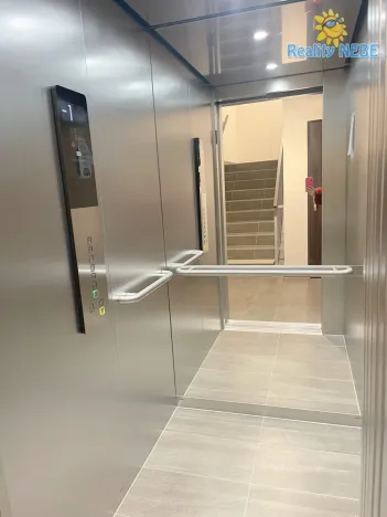 Pronájem bytu 2+kk, Praha - Záběhlice, Klapálkova, 58 m2