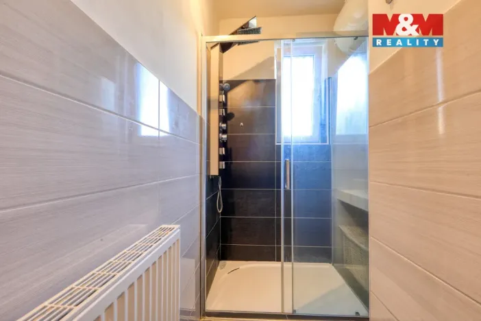 Prodej bytu 3+1, Hostouň - Holubeč, 86 m2