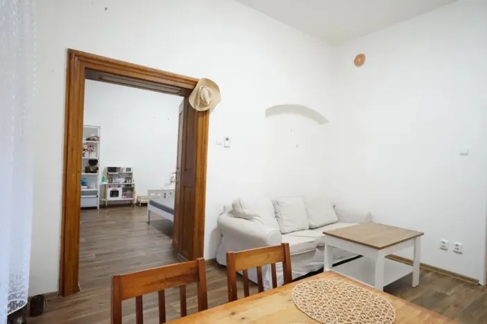 Pronájem bytu 2+1, Jaroměř, Arnošta Heidricha, 53 m2