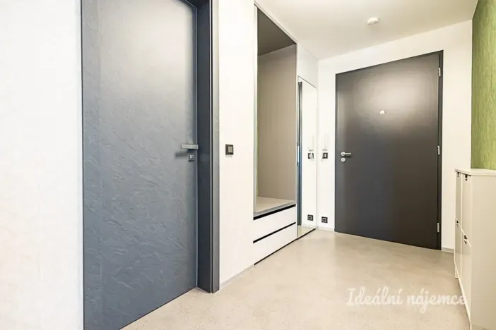 Pronájem bytu 2+kk, Praha - Modřany, Mezi vodami, 80 m2