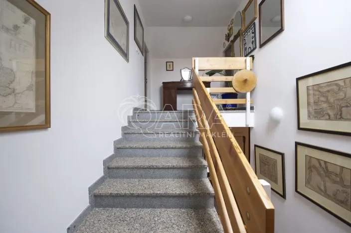 Pronájem kanceláře, Praha - Kunratice, Ke hrádku, 417 m2