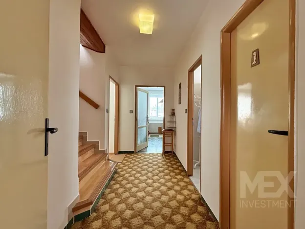 Prodej rodinného domu, Červený Kostelec, Řehákova, 164 m2