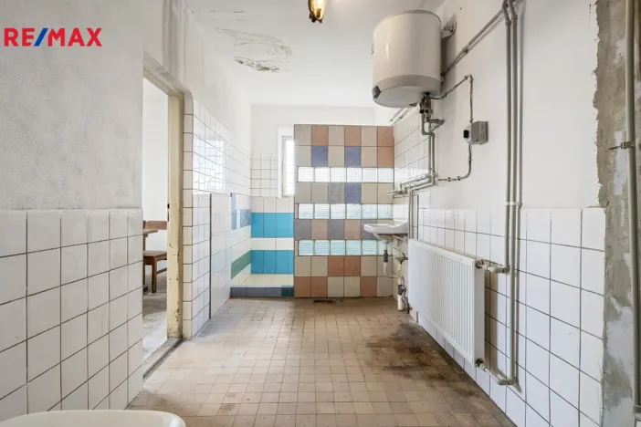 Prodej obchodního prostoru, Milín, Nádražní, 129 m2