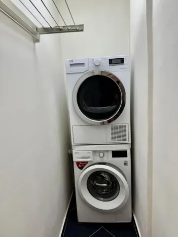 Prodej bytu 2+1, Hradec Králové - Pražské Předměstí, U Koruny, 68 m2