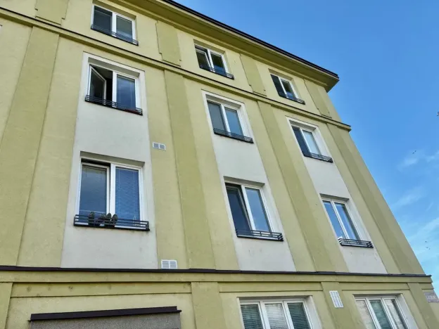 Prodej bytu 2+1, Hradec Králové - Pražské Předměstí, U Koruny, 68 m2