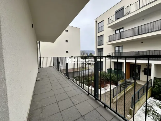 Pronájem bytu 2+kk, Beroun, Na Dražkách, 47 m2