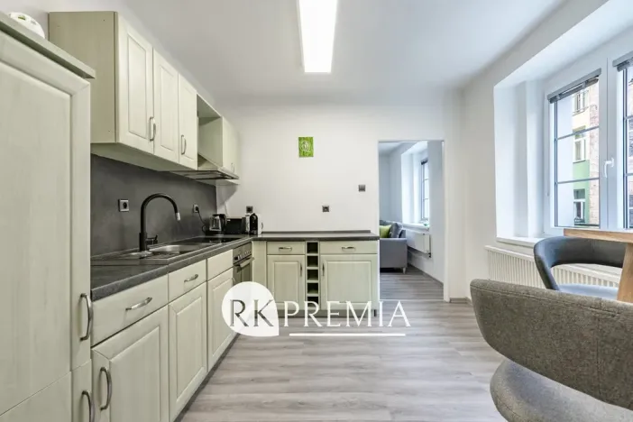 Pronájem bytu 2+1, Teplice, Karla Čapka, 42 m2