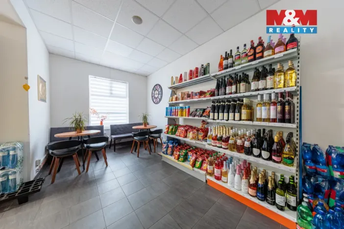 Prodej obchodního prostoru, Nová Role - Mezirolí, 120 m2