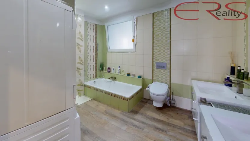 Prodej rodinného domu, Mladá Boleslav - Chrást, 256 m2