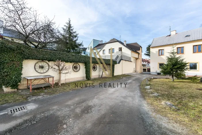 Pronájem bytu 3+kk, Klatovy - Klatovy IV, Komenského, 100 m2