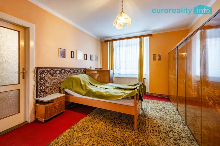 Prodej činžovního domu, Cheb, Vančurova, 329 m2