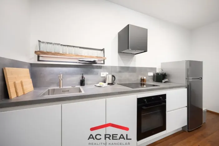 Prodej bytu 2+kk, Vrchlabí - Hořejší Vrchlabí, Horská, 58 m2