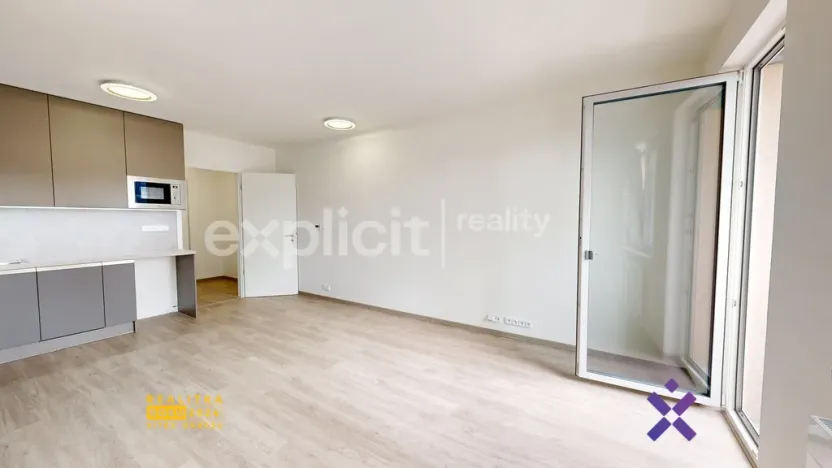 Pronájem bytu 1+kk, Zlín, Nad Stráněmi, 34 m2