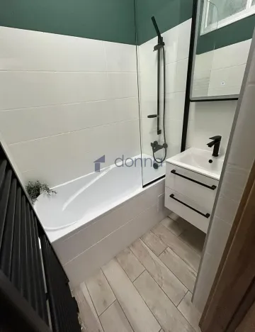 Pronájem bytu 2+kk, Praha, Neveklovská, 45 m2