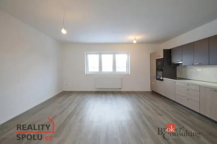 Pronájem bytu 2+kk, Hrádek nad Nisou, Jiřího z Poděbrad, 52 m2