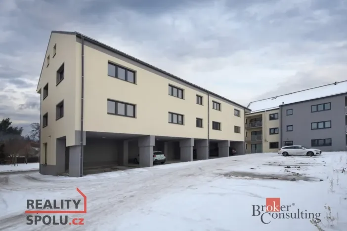 Pronájem bytu 2+kk, Hrádek nad Nisou, Jiřího z Poděbrad, 52 m2