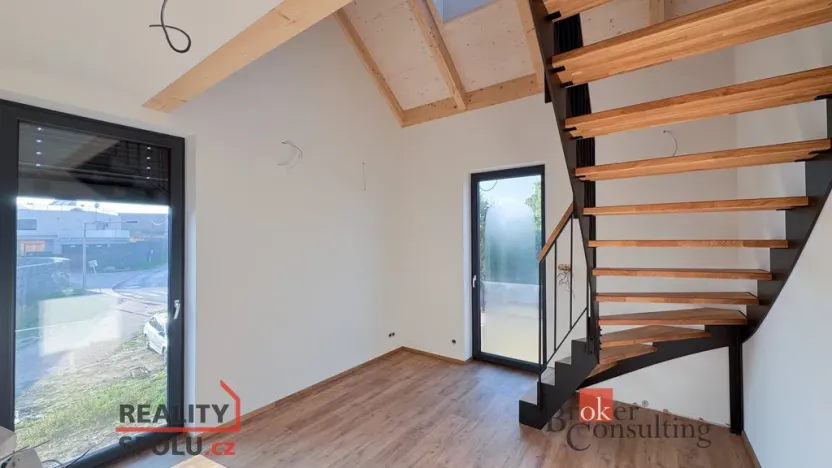 Prodej bytu 4+1, Praha - Pitkovice, K dálnici, 155 m2