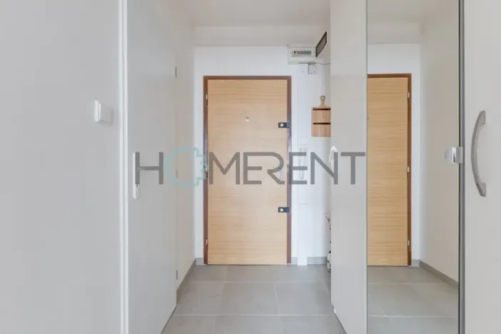 Pronájem bytu 1+kk, Praha - Bohnice, Lindavská, 29 m2