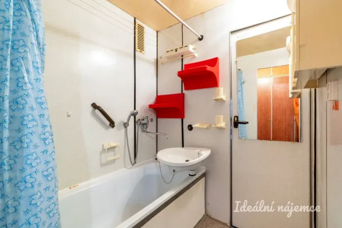 Pronájem bytu 3+kk, Praha - Střížkov, Habartická, 60 m2