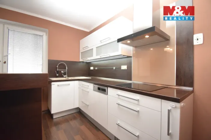 Prodej rodinného domu, Stará Ves nad Ondřejnicí - Stará Ves, Dukelská, 200 m2