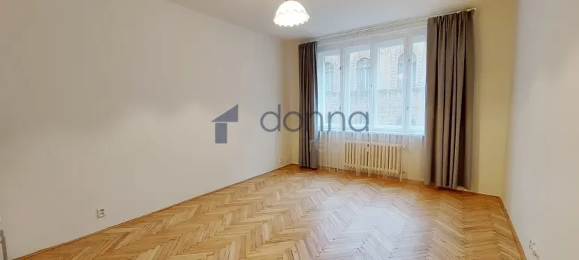 Pronájem bytu 1+kk, Praha, Mikovcova, 28 m2