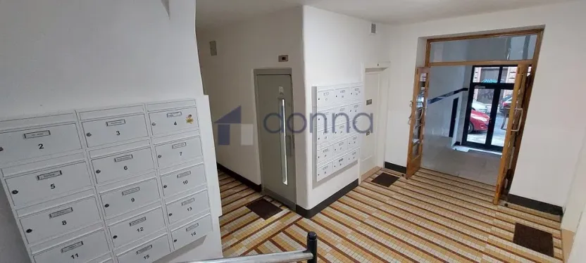 Pronájem bytu 1+kk, Praha, Mikovcova, 28 m2