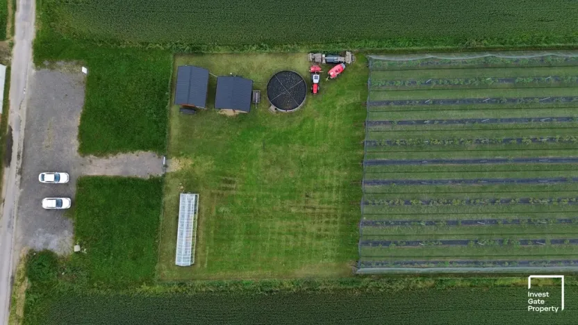 Prodej zemědělského objektu, Čejkovice, 32904 m2