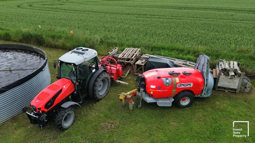 Prodej zemědělského objektu, Čejkovice, 32904 m2
