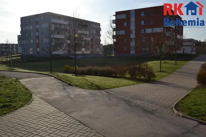 Pronájem bytu 2+kk, Praha - Háje, Jurkovičova, 52 m2