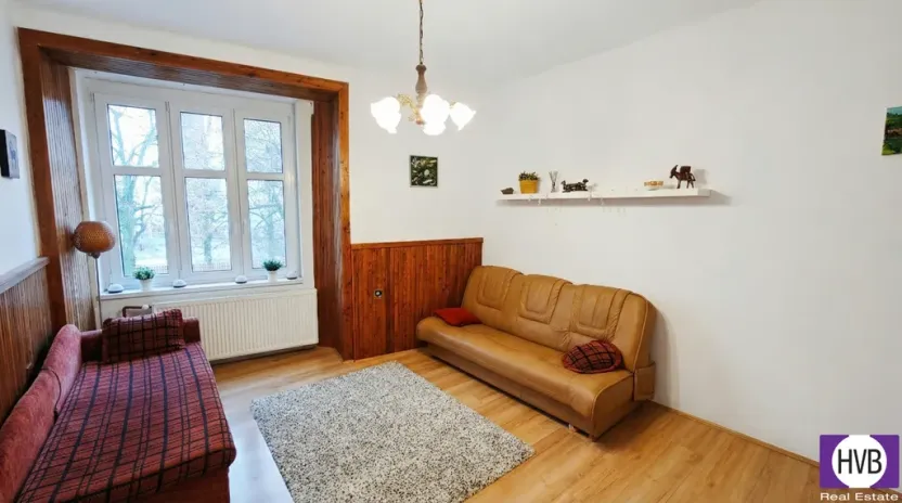 Prodej rodinného domu, Dobrovice, Palackého náměstí, 300 m2