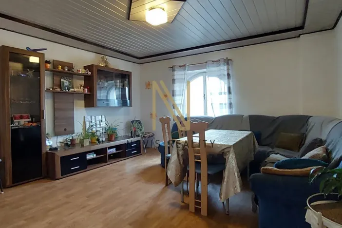 Pronájem bytu 3+1, Horažďovice, Husovo náměstí, 74 m2