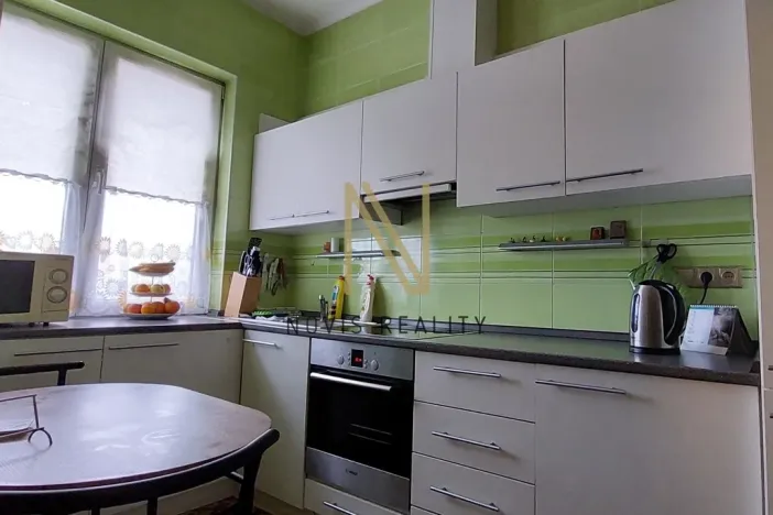 Pronájem bytu 3+1, Horažďovice, Husovo náměstí, 74 m2