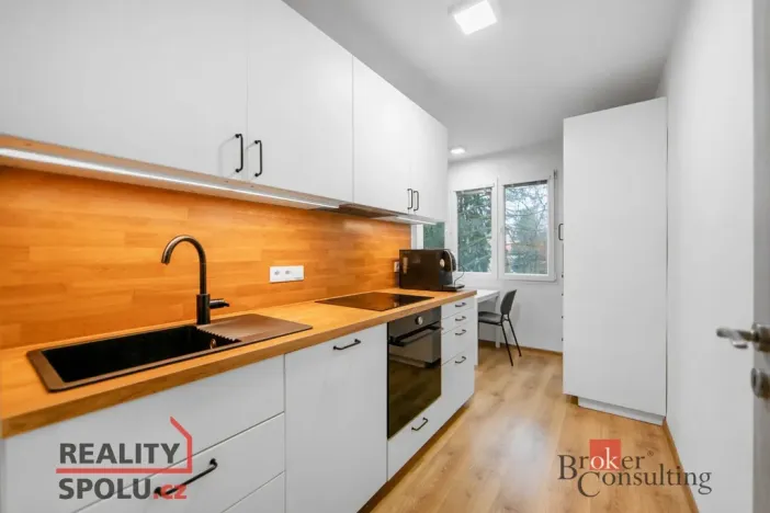 Prodej bytu 2+1, Plzeň - Lobzy, Ke Kukačce, 54 m2