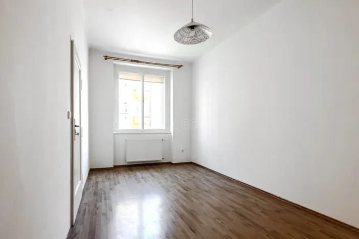 Prodej bytu 3+1, Praha - Bubeneč, Jugoslávských partyzánů, 79 m2