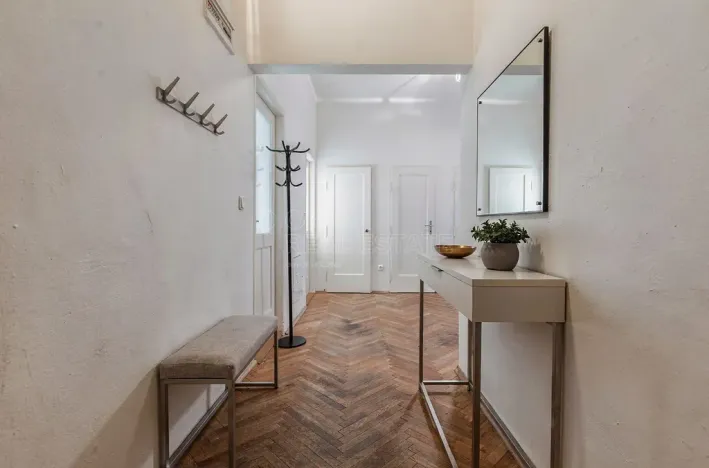 Prodej bytu 3+1, Praha - Bubeneč, Jugoslávských partyzánů, 79 m2