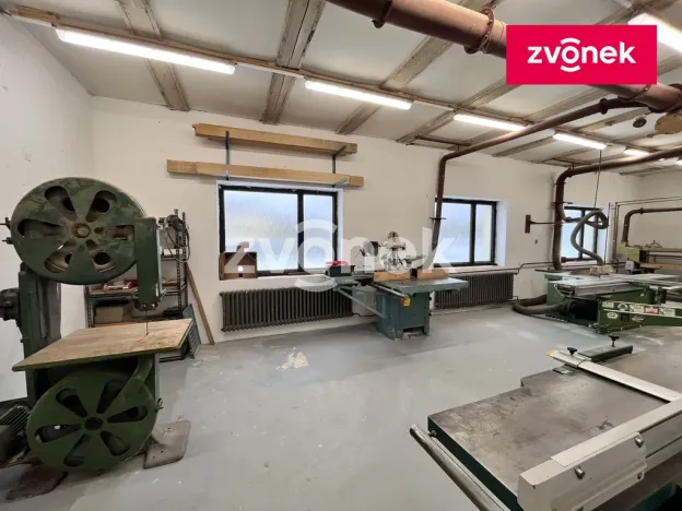 Pronájem výrobních prostor, Sazovice, 210 m2